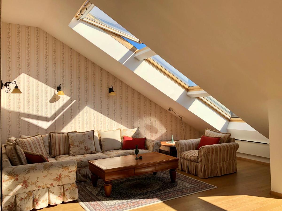 Luxury Penthouse With A Lavish Spa And 2 En-Suite Bedrooms 班斯科 外观 照片