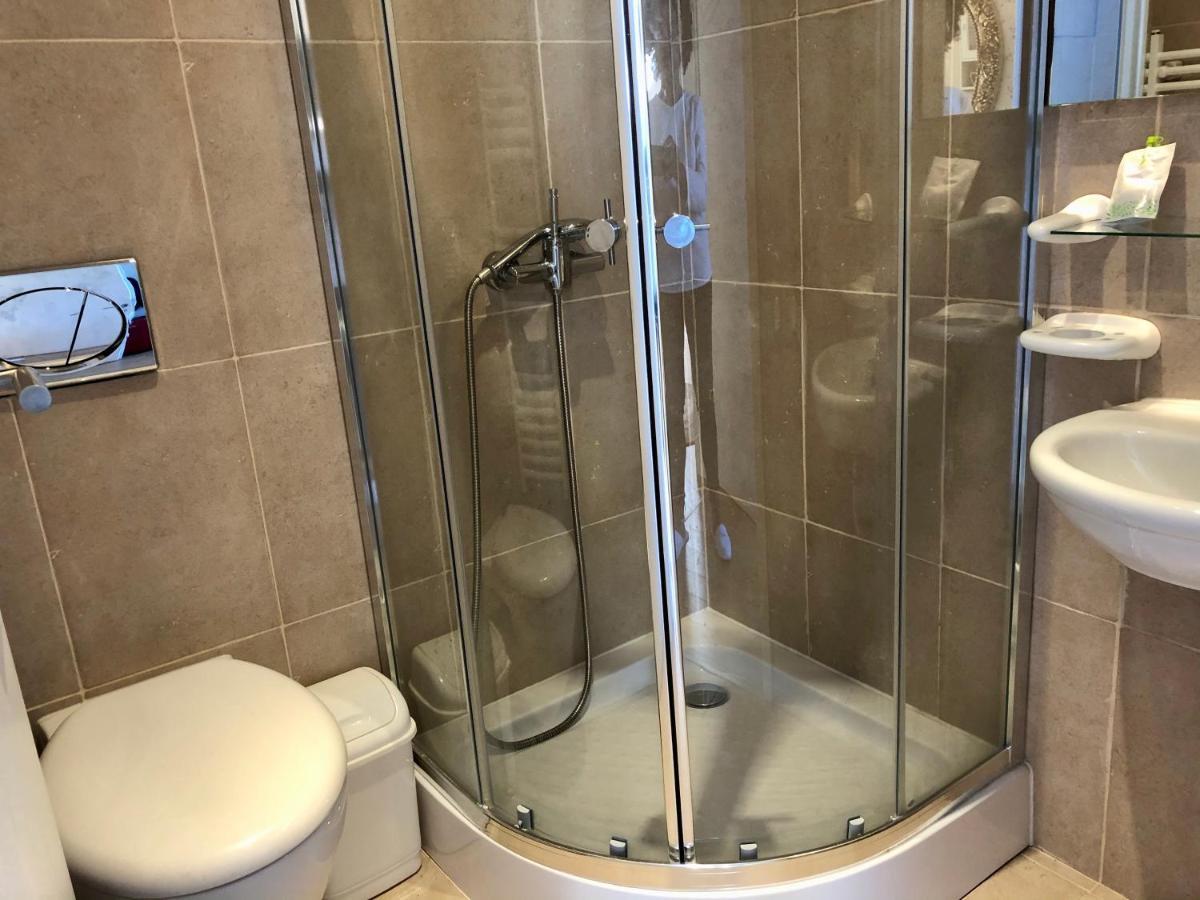 Luxury Penthouse With A Lavish Spa And 2 En-Suite Bedrooms 班斯科 外观 照片