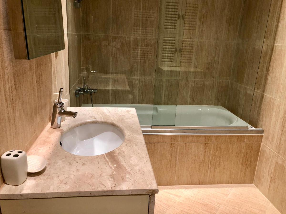 Luxury Penthouse With A Lavish Spa And 2 En-Suite Bedrooms 班斯科 外观 照片